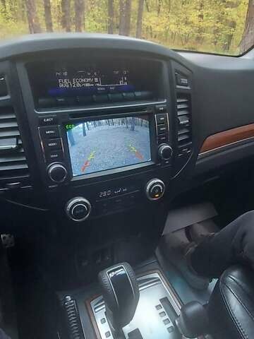 Білий Міцубісі Паджеро Вагон, об'ємом двигуна 3.2 л та пробігом 226 тис. км за 19500 $, фото 26 на Automoto.ua