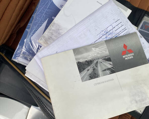 Белый Мицубиси Паджеро Вагон, объемом двигателя 0 л и пробегом 155 тыс. км за 17900 $, фото 20 на Automoto.ua