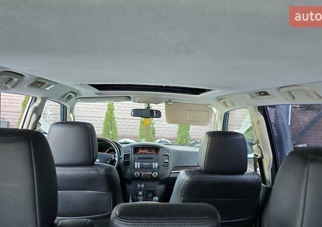 Белый Мицубиси Паджеро Вагон, объемом двигателя 3.5 л и пробегом 233 тыс. км за 14500 $, фото 10 на Automoto.ua