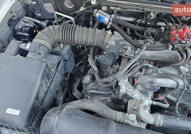 Белый Мицубиси Паджеро Вагон, объемом двигателя 3.5 л и пробегом 220 тыс. км за 14500 $, фото 23 на Automoto.ua