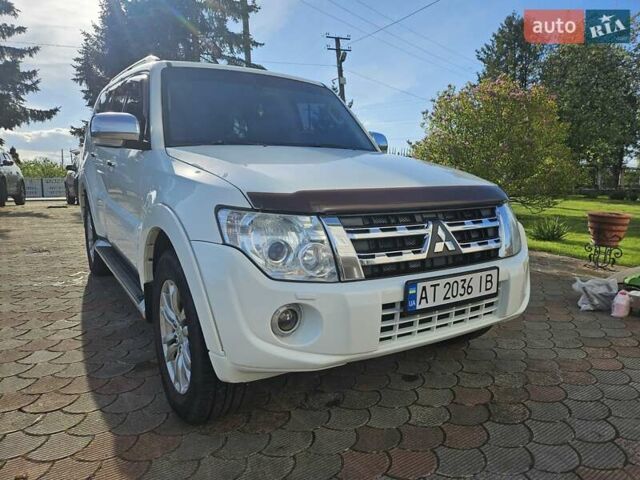Білий Міцубісі Паджеро Вагон, об'ємом двигуна 3.2 л та пробігом 326 тис. км за 16900 $, фото 5 на Automoto.ua