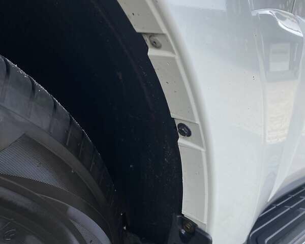 Білий Міцубісі Паджеро Вагон, об'ємом двигуна 3.2 л та пробігом 144 тис. км за 21999 $, фото 2 на Automoto.ua