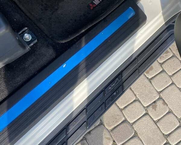 Білий Міцубісі Паджеро Вагон, об'ємом двигуна 3.2 л та пробігом 144 тис. км за 21999 $, фото 23 на Automoto.ua