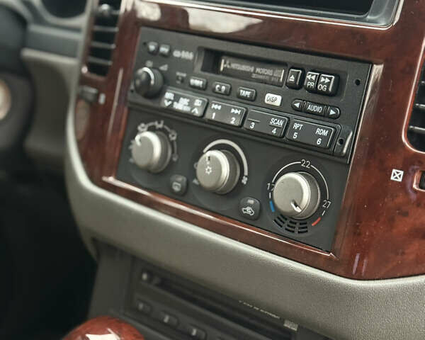 Бежевый Мицубиси Паджеро Вагон, объемом двигателя 3.5 л и пробегом 300 тыс. км за 7800 $, фото 17 на Automoto.ua