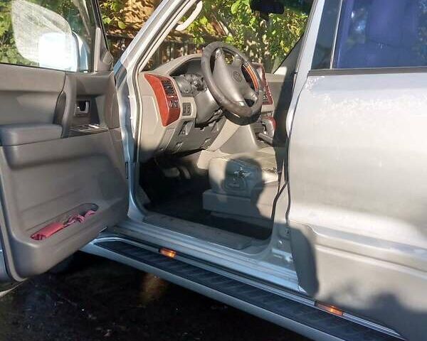 Бежевий Міцубісі Паджеро Вагон, об'ємом двигуна 2.97 л та пробігом 220 тис. км за 7500 $, фото 10 на Automoto.ua