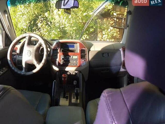 Бежевий Міцубісі Паджеро Вагон, об'ємом двигуна 2.97 л та пробігом 220 тис. км за 7500 $, фото 11 на Automoto.ua