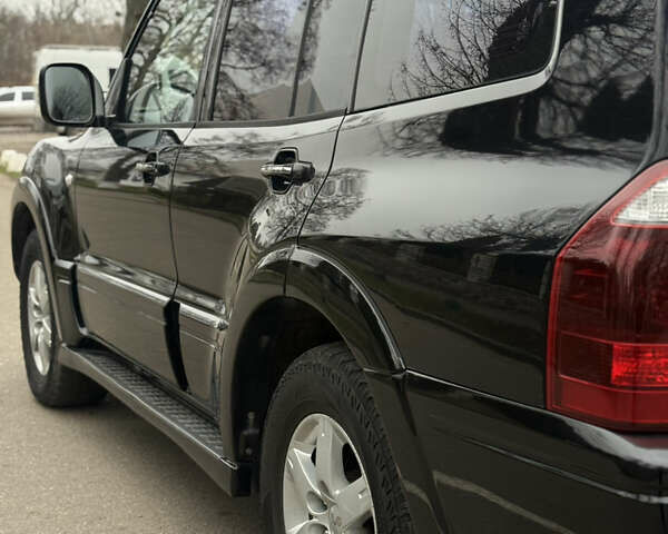 Бежевый Мицубиси Паджеро Вагон, объемом двигателя 3.5 л и пробегом 300 тыс. км за 7800 $, фото 11 на Automoto.ua