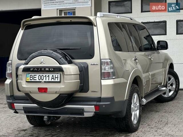 Міцубісі Паджеро Вагон 2007 у Миколаєві на Automoto.ua Бежевий Міцубісі Паджеро Вагон, об'ємом двигуна 3.83 л та пробігом 195 тис. км за 12999 $, фото 29 на Automoto.ua