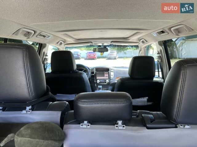 Міцубісі Паджеро Вагон 2007 у Овидиополе на Automoto.ua Бежевий Міцубісі Паджеро Вагон, об'ємом двигуна 3.2 л та пробігом 320 тис. км за 14500 $, фото 5 на Automoto.ua