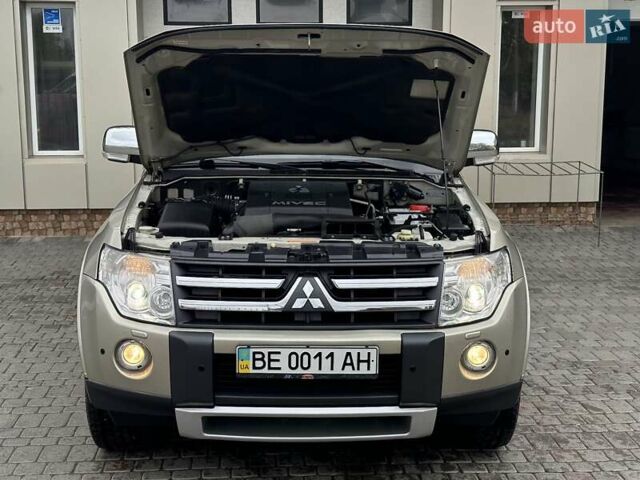 Міцубісі Паджеро Вагон 2007 у Миколаєві на Automoto.ua Бежевий Міцубісі Паджеро Вагон, об'ємом двигуна 3.83 л та пробігом 195 тис. км за 12999 $, фото 69 на Automoto.ua