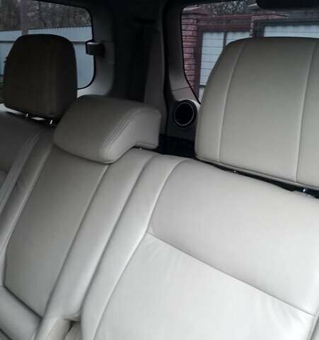 Бежевий Міцубісі Паджеро Вагон, об'ємом двигуна 3.2 л та пробігом 188 тис. км за 14200 $, фото 12 на Automoto.ua