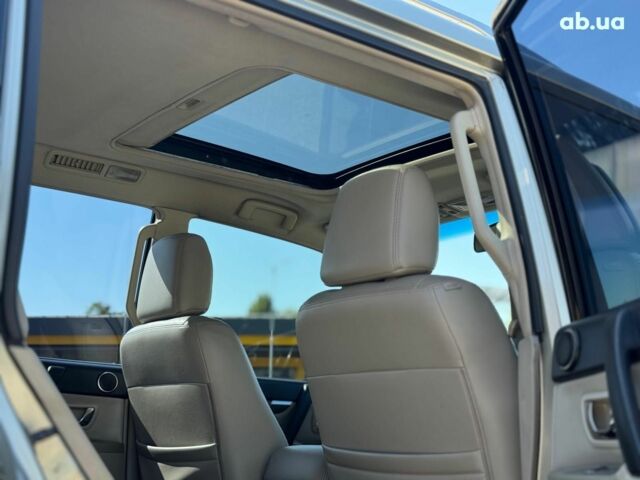 Бежевий Міцубісі Паджеро Вагон, об'ємом двигуна 3 л та пробігом 252 тис. км за 13390 $, фото 40 на Automoto.ua