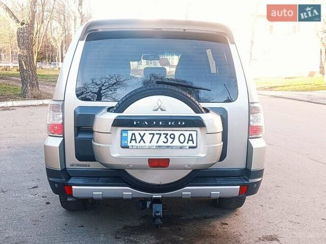 Бежевый Мицубиси Паджеро Вагон, объемом двигателя 3.2 л и пробегом 210 тыс. км за 12800 $, фото 11 на Automoto.ua