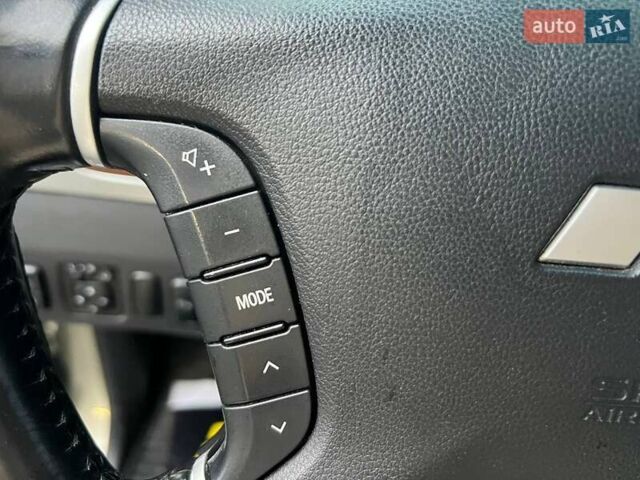 Бежевый Мицубиси Паджеро Вагон, объемом двигателя 3.2 л и пробегом 146 тыс. км за 19200 $, фото 13 на Automoto.ua