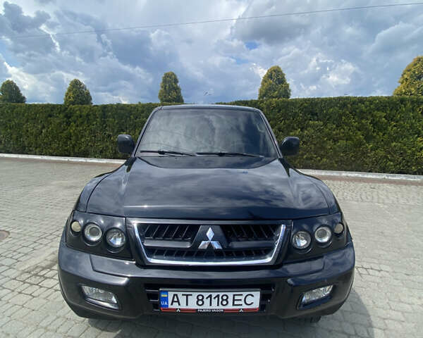 Чорний Міцубісі Паджеро Вагон, об'ємом двигуна 3.5 л та пробігом 188 тис. км за 8000 $, фото 12 на Automoto.ua