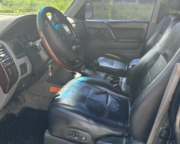 Черный Мицубиси Паджеро Вагон, объемом двигателя 3.5 л и пробегом 455 тыс. км за 6500 $, фото 26 на Automoto.ua