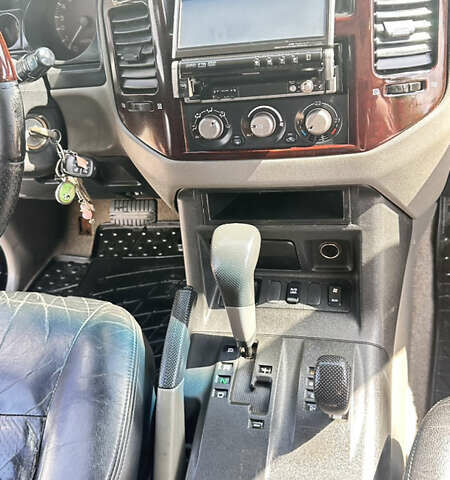 Черный Мицубиси Паджеро Вагон, объемом двигателя 3.5 л и пробегом 455 тыс. км за 6500 $, фото 2 на Automoto.ua