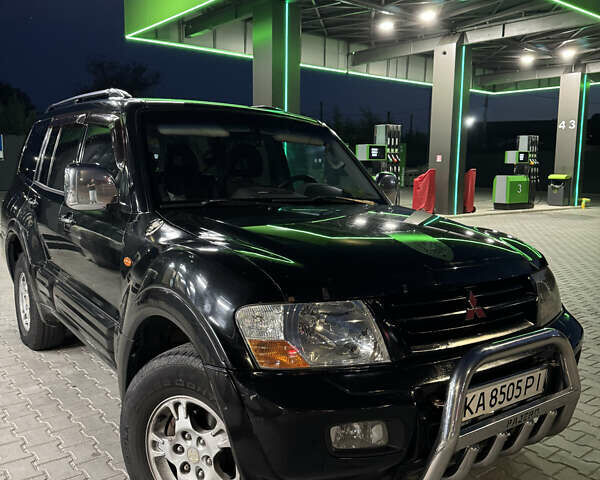 Черный Мицубиси Паджеро Вагон, объемом двигателя 3.5 л и пробегом 320 тыс. км за 8200 $, фото 9 на Automoto.ua