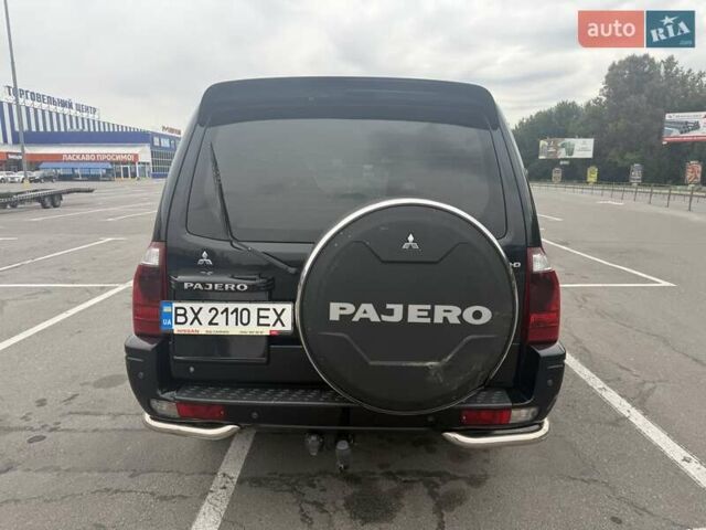 Чорний Міцубісі Паджеро Вагон, об'ємом двигуна 3.2 л та пробігом 164 тис. км за 11700 $, фото 9 на Automoto.ua