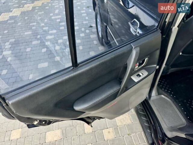 Черный Мицубиси Паджеро Вагон, объемом двигателя 3.5 л и пробегом 271 тыс. км за 6999 $, фото 74 на Automoto.ua