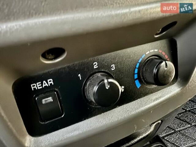 Черный Мицубиси Паджеро Вагон, объемом двигателя 3.5 л и пробегом 271 тыс. км за 6999 $, фото 79 на Automoto.ua