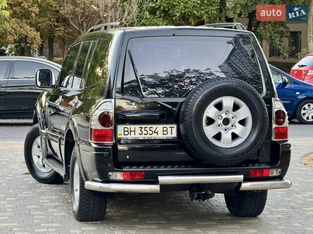 Черный Мицубиси Паджеро Вагон, объемом двигателя 3.5 л и пробегом 271 тыс. км за 6999 $, фото 4 на Automoto.ua