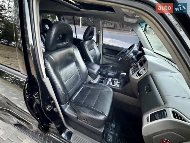 Черный Мицубиси Паджеро Вагон, объемом двигателя 3.5 л и пробегом 271 тыс. км за 6999 $, фото 60 на Automoto.ua