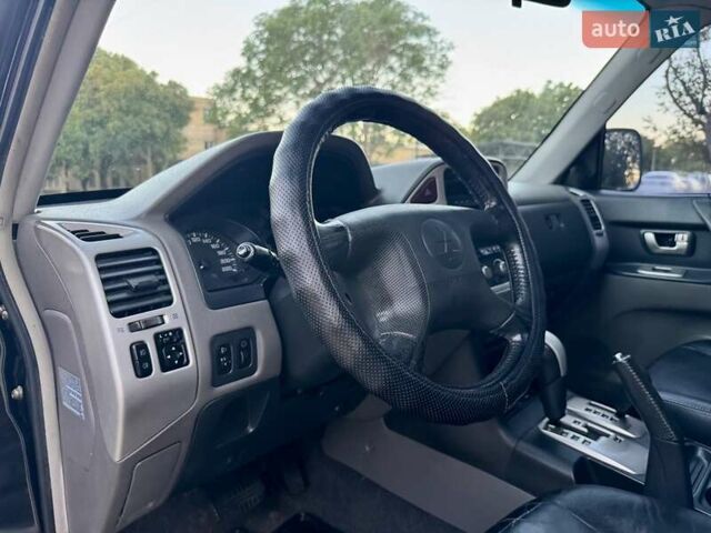 Черный Мицубиси Паджеро Вагон, объемом двигателя 3.5 л и пробегом 271 тыс. км за 6999 $, фото 45 на Automoto.ua