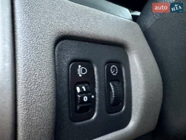 Черный Мицубиси Паджеро Вагон, объемом двигателя 3.5 л и пробегом 271 тыс. км за 6999 $, фото 48 на Automoto.ua