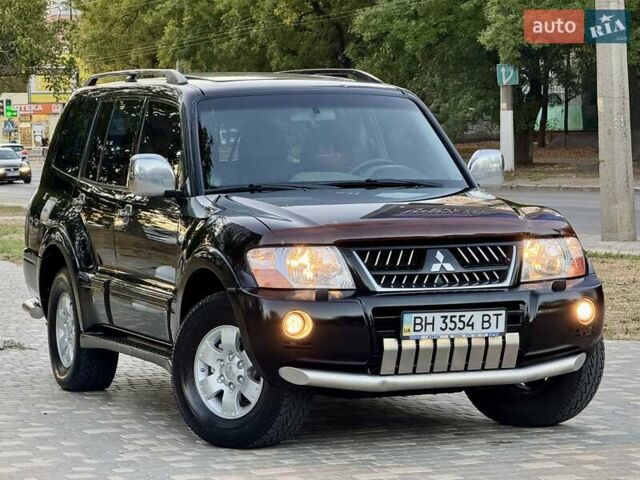 Черный Мицубиси Паджеро Вагон, объемом двигателя 3.5 л и пробегом 271 тыс. км за 6999 $, фото 14 на Automoto.ua