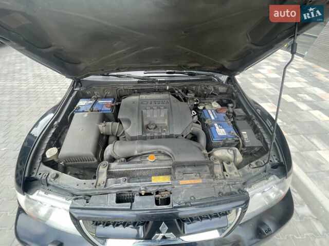 Черный Мицубиси Паджеро Вагон, объемом двигателя 3.2 л и пробегом 403 тыс. км за 9700 $, фото 1 на Automoto.ua