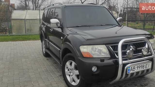 Черный Мицубиси Паджеро Вагон, объемом двигателя 3.5 л и пробегом 245 тыс. км за 10900 $, фото 4 на Automoto.ua