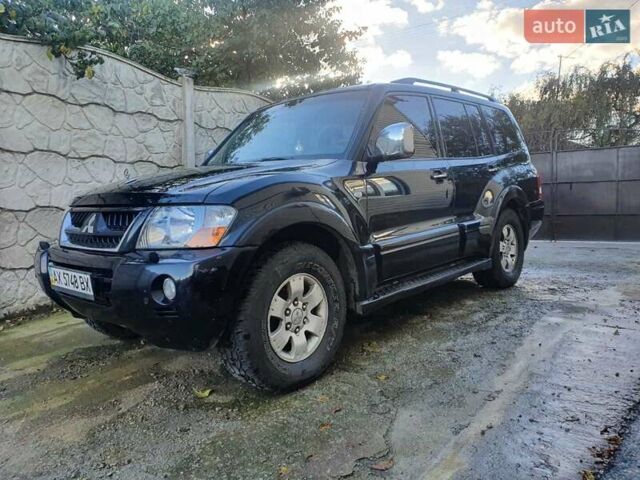 Чорний Міцубісі Паджеро Вагон, об'ємом двигуна 3 л та пробігом 228 тис. км за 12000 $, фото 4 на Automoto.ua