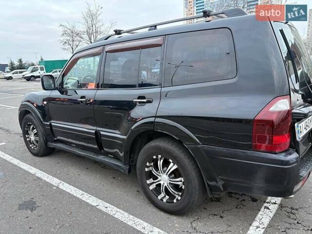 Чорний Міцубісі Паджеро Вагон, об'ємом двигуна 3.2 л та пробігом 392 тис. км за 9000 $, фото 7 на Automoto.ua