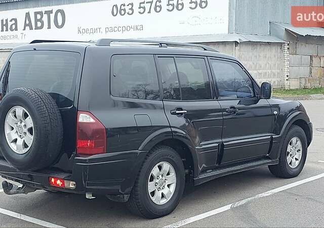 Черный Мицубиси Паджеро Вагон, объемом двигателя 3.2 л и пробегом 347 тыс. км за 10500 $, фото 2 на Automoto.ua