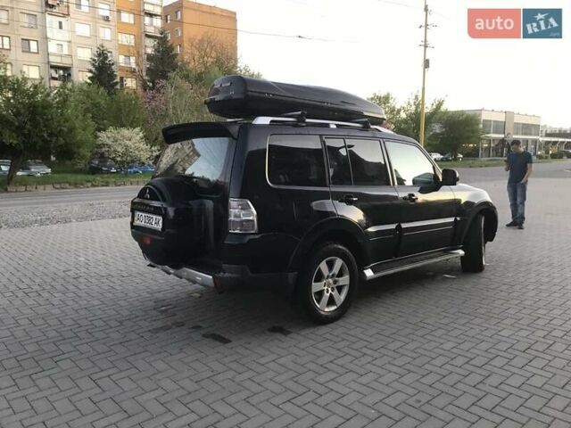 Черный Мицубиси Паджеро Вагон, объемом двигателя 3.2 л и пробегом 284 тыс. км за 12000 $, фото 5 на Automoto.ua