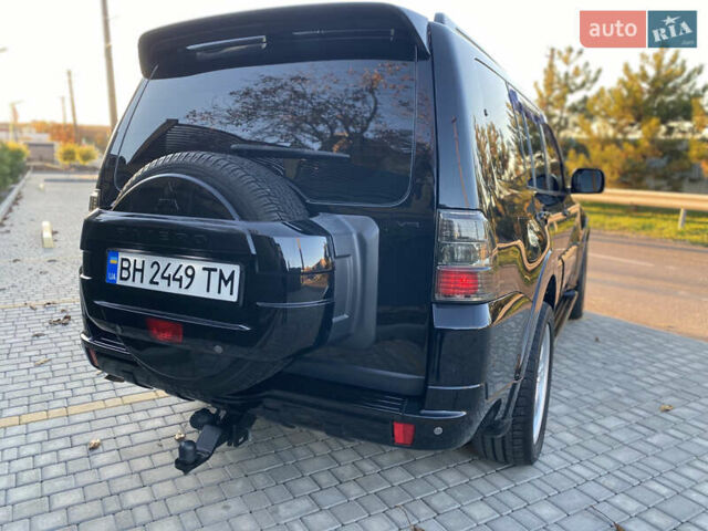 Чорний Міцубісі Паджеро Вагон, об'ємом двигуна 2.97 л та пробігом 147 тис. км за 13700 $, фото 10 на Automoto.ua