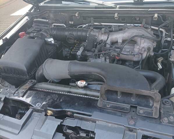 Черный Мицубиси Паджеро Вагон, объемом двигателя 2.97 л и пробегом 214 тыс. км за 10000 $, фото 4 на Automoto.ua