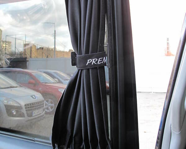 Чорний Міцубісі Паджеро Вагон, об'ємом двигуна 3 л та пробігом 254 тис. км за 10800 $, фото 30 на Automoto.ua