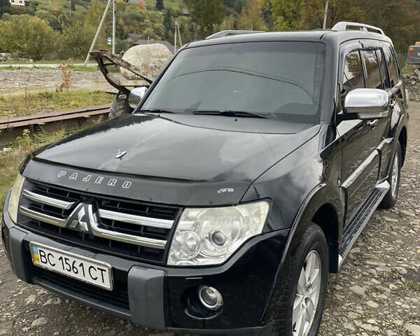 Черный Мицубиси Паджеро Вагон, объемом двигателя 2.97 л и пробегом 210 тыс. км за 10500 $, фото 7 на Automoto.ua