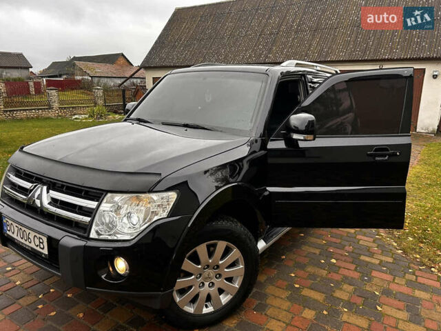 Чорний Міцубісі Паджеро Вагон, об'ємом двигуна 3.2 л та пробігом 270 тис. км за 12950 $, фото 28 на Automoto.ua