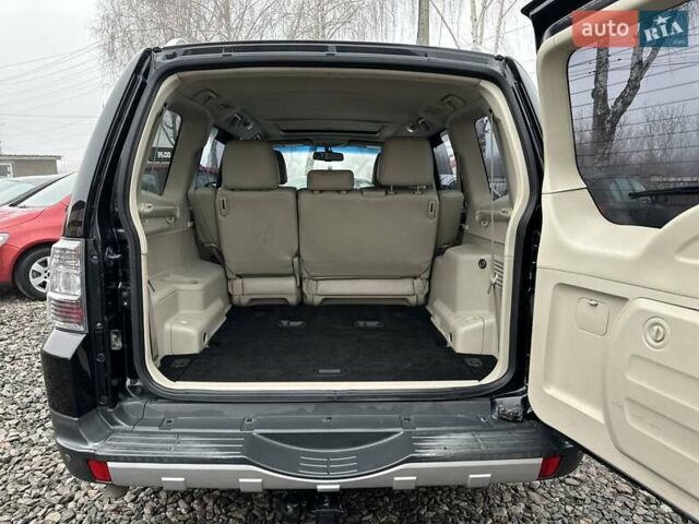 Черный Мицубиси Паджеро Вагон, объемом двигателя 3 л и пробегом 227 тыс. км за 11800 $, фото 14 на Automoto.ua