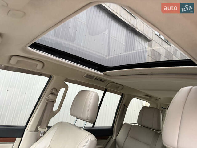 Черный Мицубиси Паджеро Вагон, объемом двигателя 3.8 л и пробегом 180 тыс. км за 13800 $, фото 26 на Automoto.ua