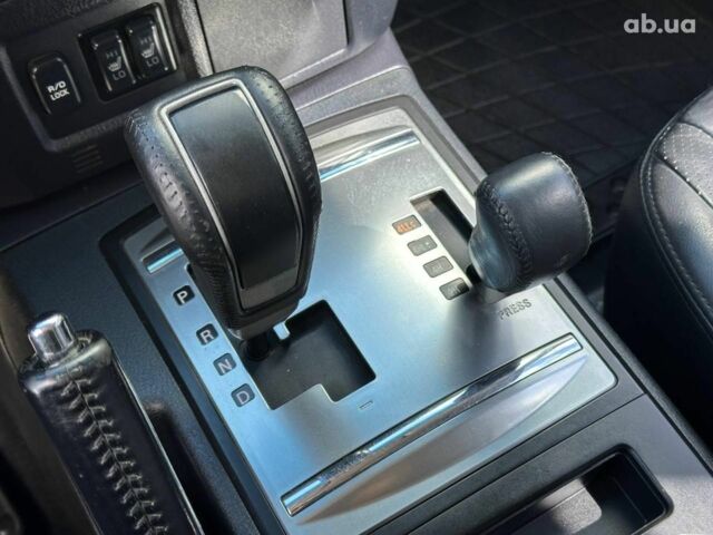 Черный Мицубиси Паджеро Вагон, объемом двигателя 3.2 л и пробегом 139 тыс. км за 14990 $, фото 21 на Automoto.ua