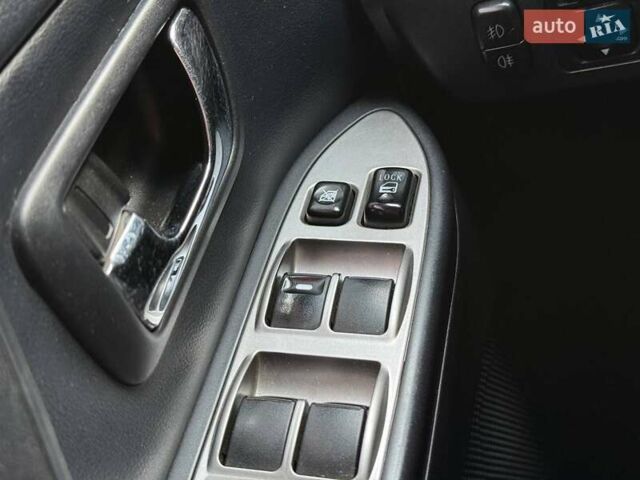 Черный Мицубиси Паджеро Вагон, объемом двигателя 3.2 л и пробегом 230 тыс. км за 13200 $, фото 25 на Automoto.ua