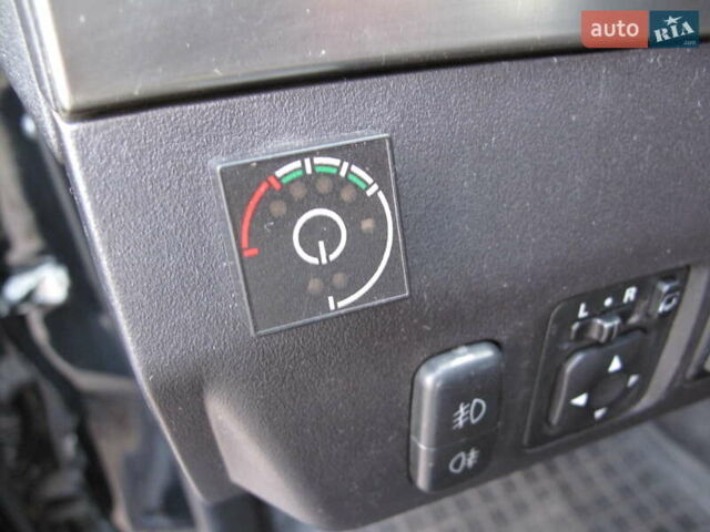 Чорний Міцубісі Паджеро Вагон, об'ємом двигуна 3 л та пробігом 254 тис. км за 10800 $, фото 21 на Automoto.ua