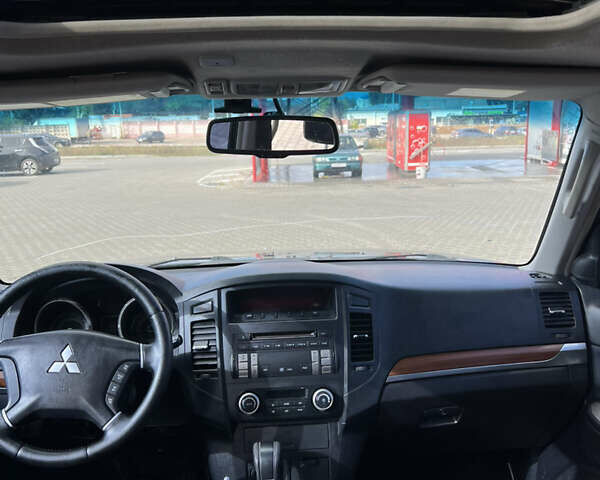 Черный Мицубиси Паджеро Вагон, объемом двигателя 2.97 л и пробегом 269 тыс. км за 9600 $, фото 13 на Automoto.ua