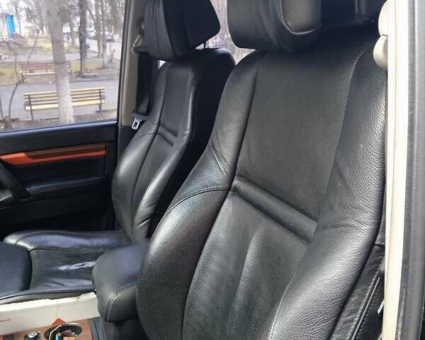 Чорний Міцубісі Паджеро Вагон, об'ємом двигуна 3.2 л та пробігом 600 тис. км за 9400 $, фото 4 на Automoto.ua