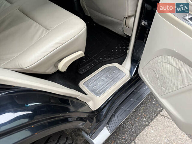 Черный Мицубиси Паджеро Вагон, объемом двигателя 3.8 л и пробегом 180 тыс. км за 13800 $, фото 21 на Automoto.ua