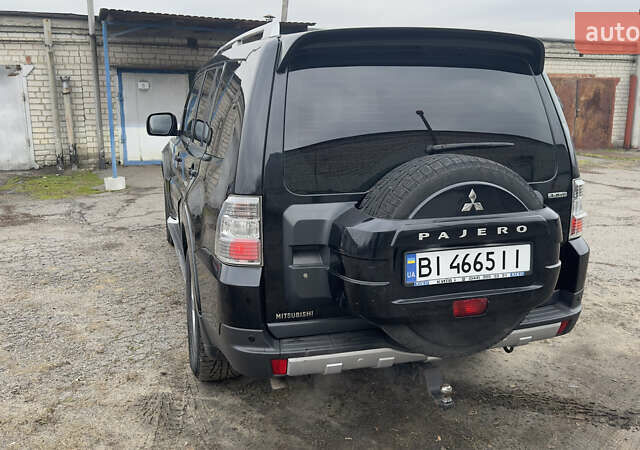 Чорний Міцубісі Паджеро Вагон, об'ємом двигуна 3.8 л та пробігом 207 тис. км за 9950 $, фото 4 на Automoto.ua